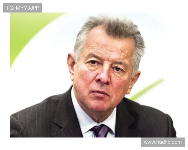 聚焦体坛明星退役动态与未来发展新趋势观察与时代变迁深度解析报 - 副本 - 副本 - 副本 (2) - 副本