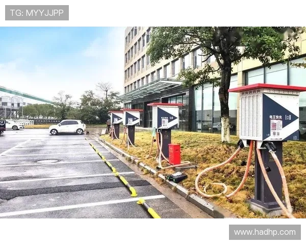 聚焦体育新站功能升级打造智能运动服务新平台加入数据管理创新体验 - 副本 - 副本 - 副本 - 副本 (2)